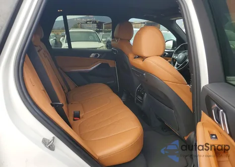 2023 BMW X5 xDrive40I z USA, uszkodzony, nr VIN 5UXCR6C00P9N87385